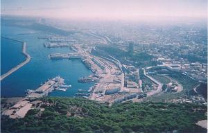 VOYAGE DU 09 2005 003 PORT D ORAN VUE GENERALE